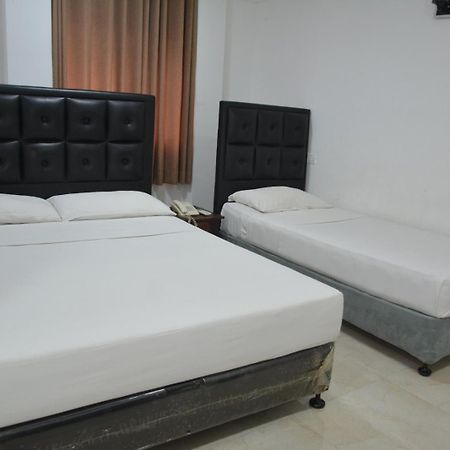 Saasha City Hotel Коломбо Экстерьер фото